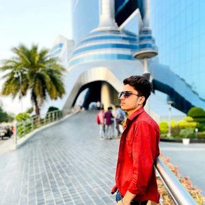 Meet your Posher, Nikhil